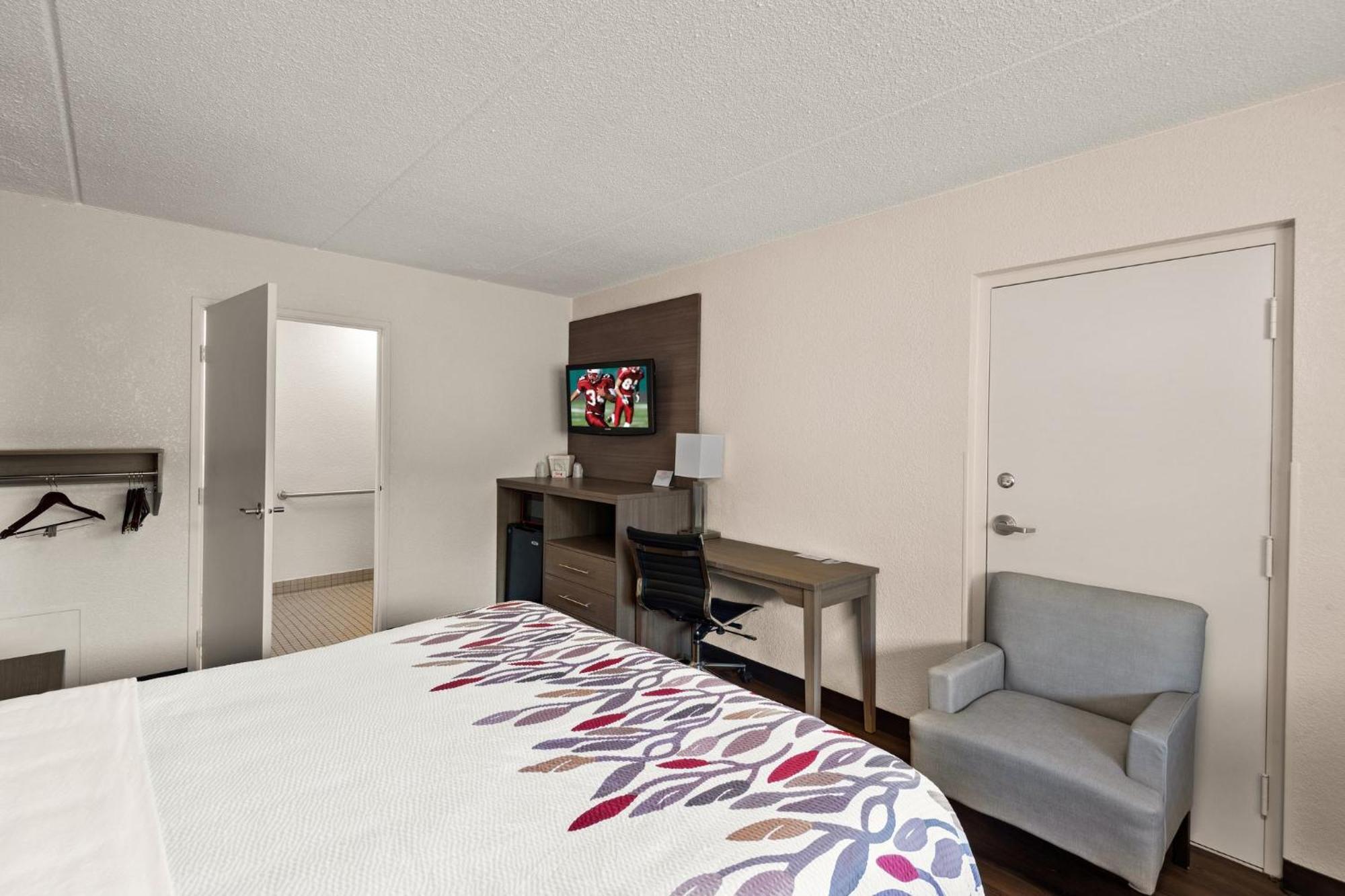 Red Roof Inn Binghamton - Johnson City Extérieur photo